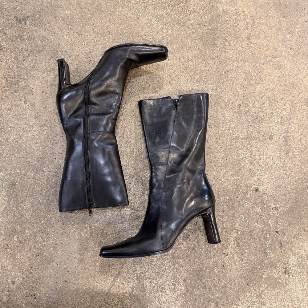 Vaneli Made Italy Womens 9.5M Black Leather Knee High Boots Square Toe Zip Used